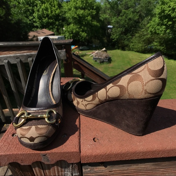 Coach Wedge Classic Style Heels - Picture 7 of 8